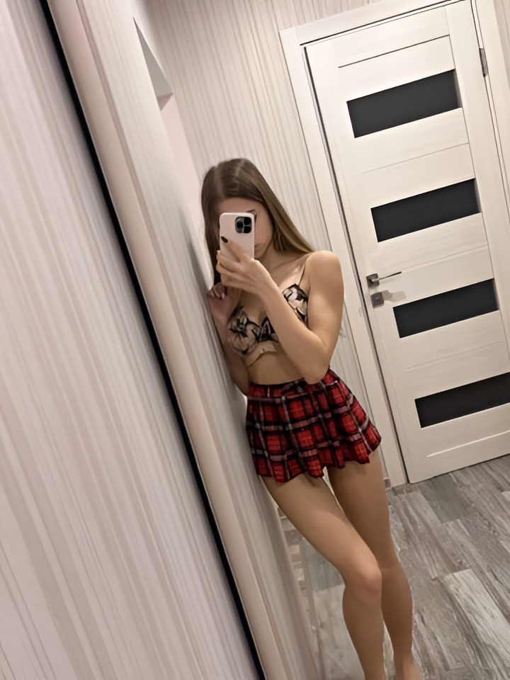 Алла привлекательная девушка из Костромы цена от 2500 руб