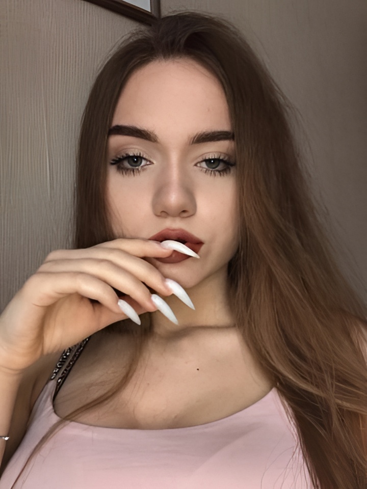 Наташа привлекательная девушка из Костромы цена от 10000 руб