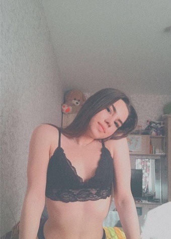 Лизка привлекательная девушка из Костромы цена от 3500 руб