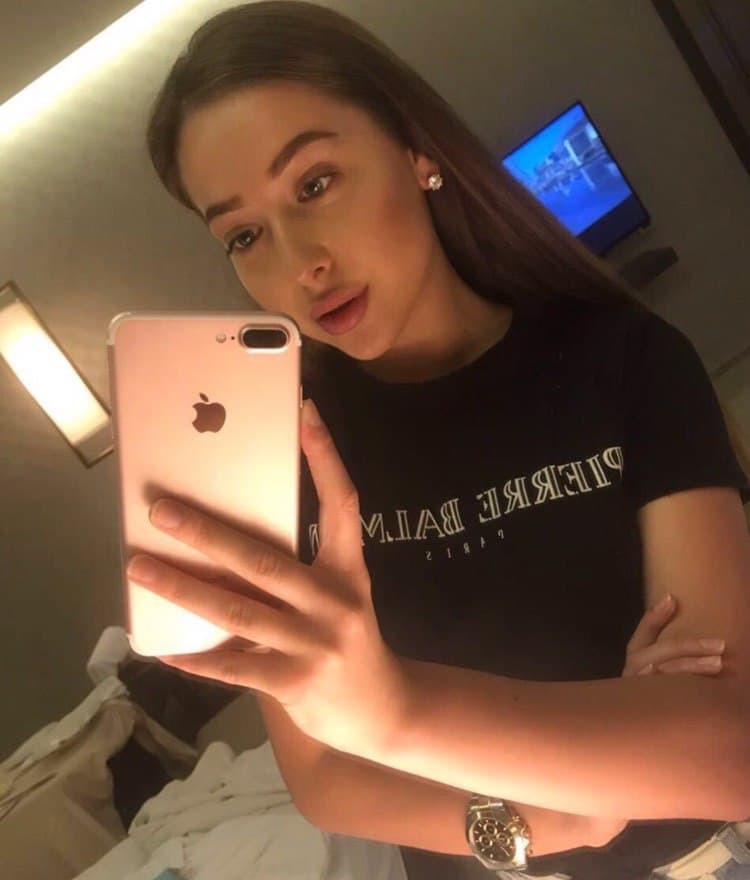 Дарина привлекательная девушка из Костромы цена от 3500 руб